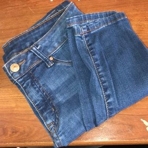 Dark wash skinny jeans